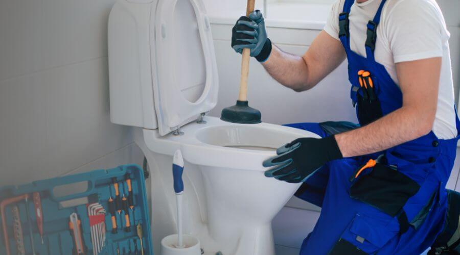 Professional bathroom faucet installation in Elizabeth, IN